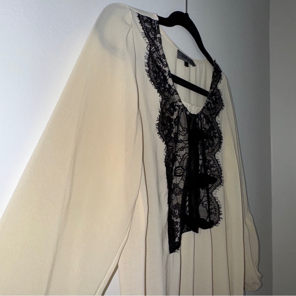 Topshop Sheer Blouse Small Cream Long Sleeve Black Lace Trim Romantic Top Size S - Picture 4 of 7
